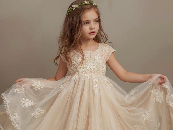 Flower Girl Dress Trends for Modern, Boho, and Classic Weddings - Hannah Rose Vintage Boutique