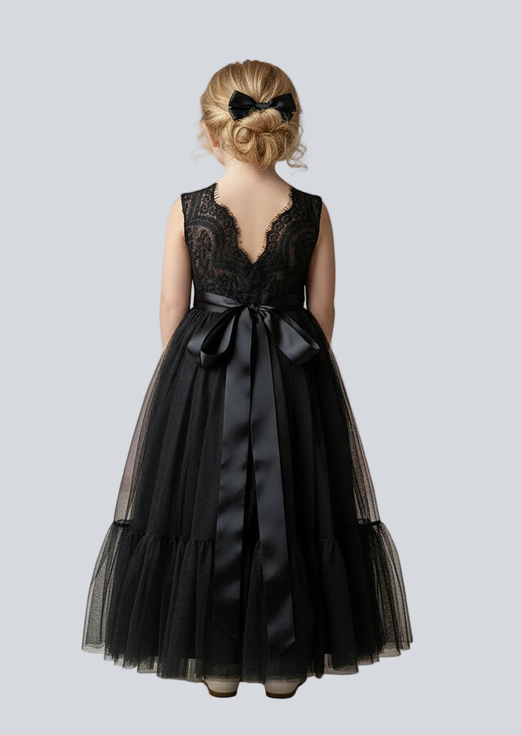 Sleeveless Black Mermaid Flower Girls Dresses for Modern Wedding Style perfect for black and white weddings