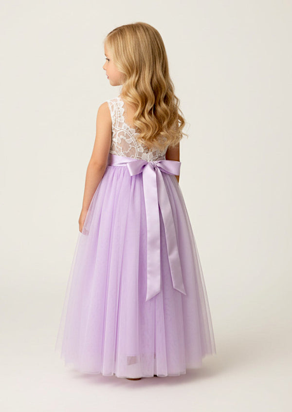 Boho Lace Flower Girl Dress in Lavender  Feathered V‑Back