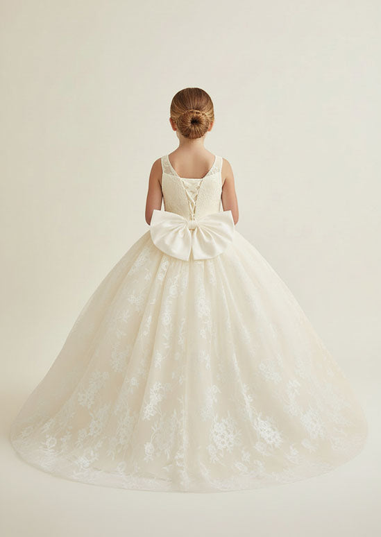 Anniston Gown with Train