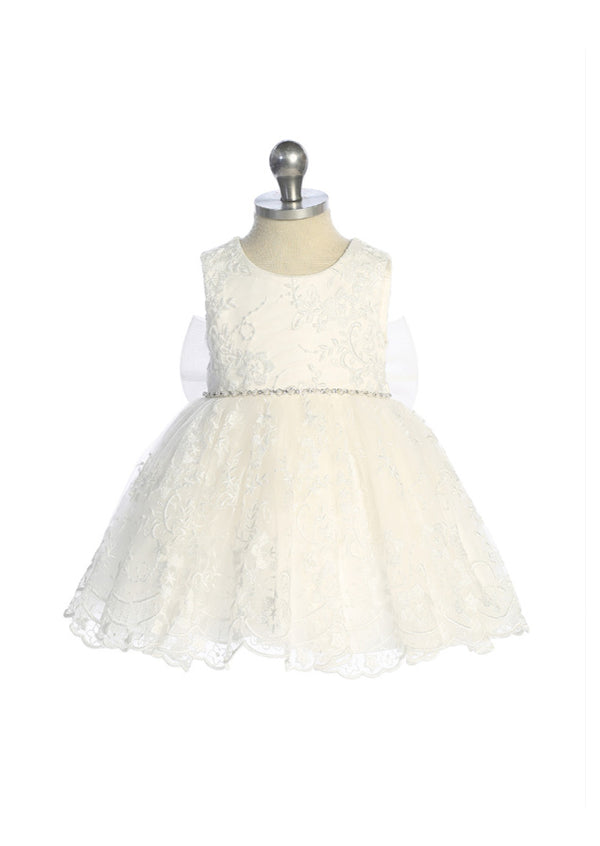Elegant Lace Dress  Scalloped Hem & Pearl Accents