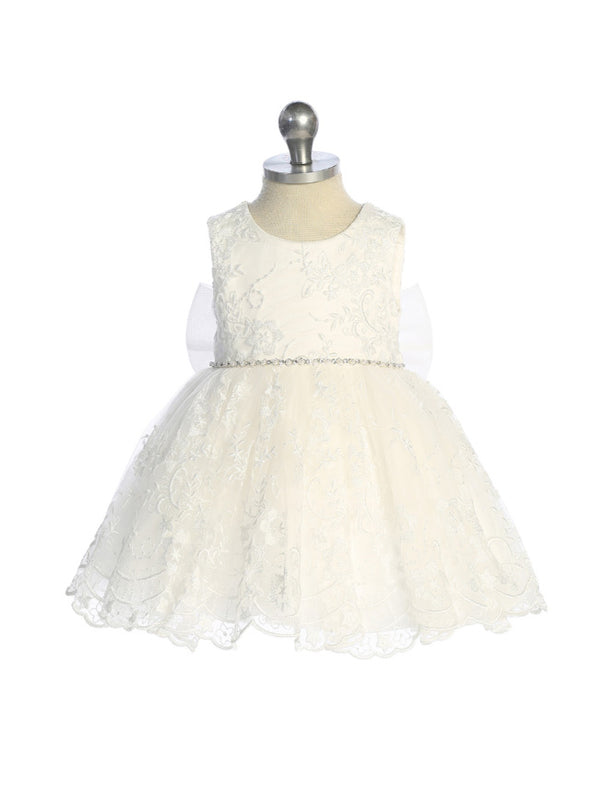 Elegant Lace Dress  Scalloped Hem & Pearl Accents