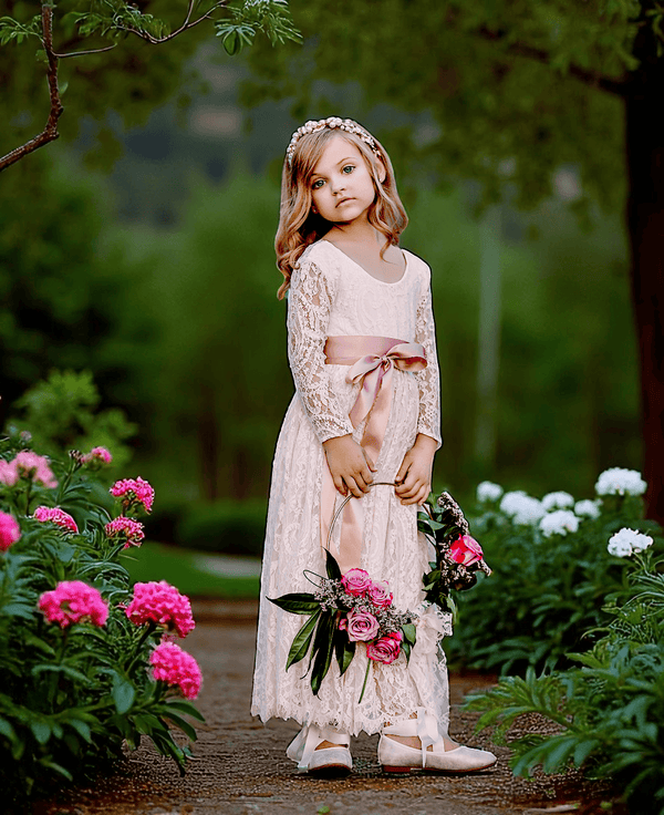 Champagne Long Sleeve Lace Vintage-Inspired Flower Girl Dress for Elegant Occasions