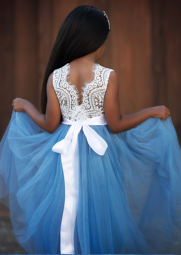 sleeveless Dusty blue flower girl dresses for toddlers with blue flower sash