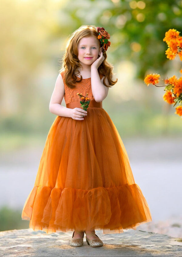 Burnt orange flower girl dresses to toddlers for summer weddings