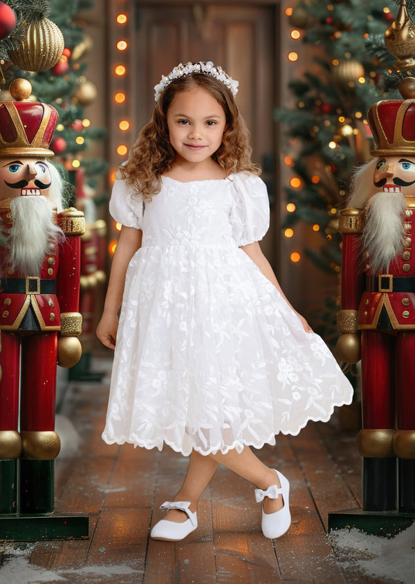 Grace Knee Length White Lace Special Occasion Dress