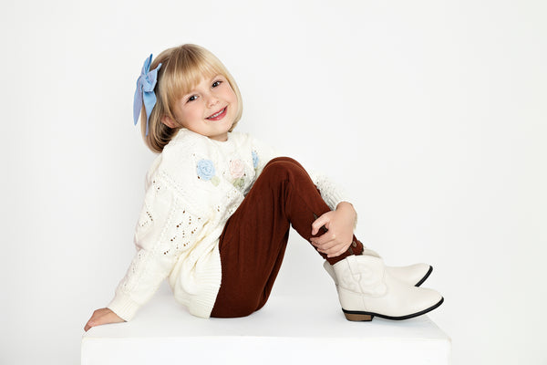 Handknit Flowers Pullover Sweater || Cream