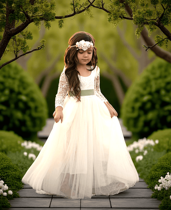 Long Sleeve Ivory Lace Flower Girl Dress – Rustic Vintage Wedding Gown for Toddler or Junior Bridesmaid