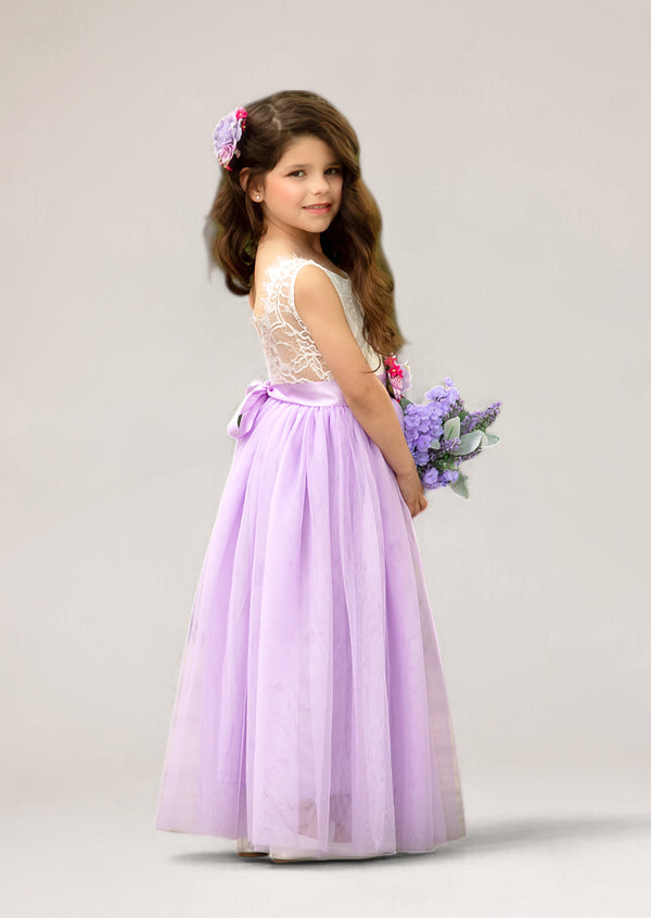 Toddler flower girl dress with lace bodice and tulle skirt in Light purple