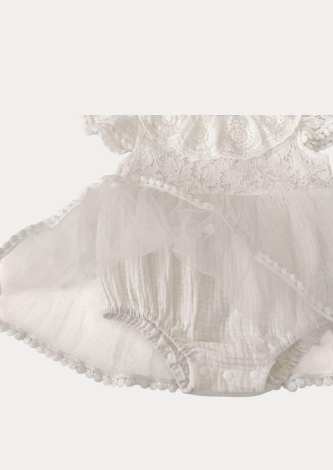 Leora Floral Lace Romper