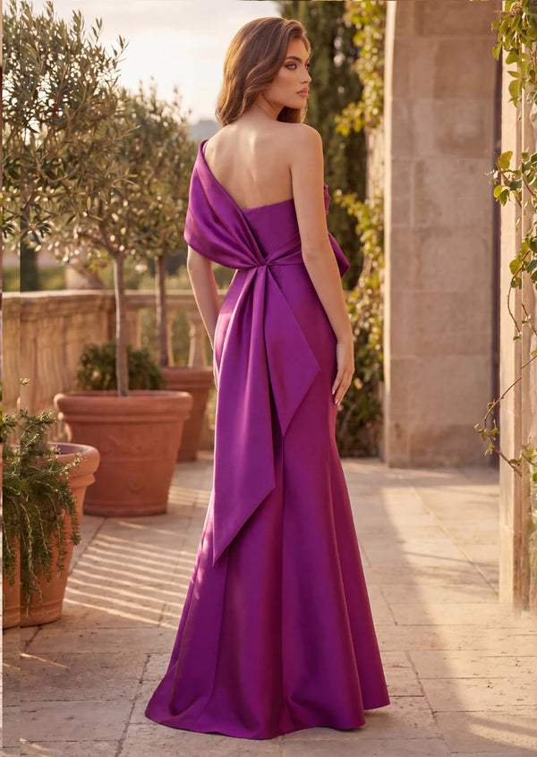 Meredith Dress in Magenta