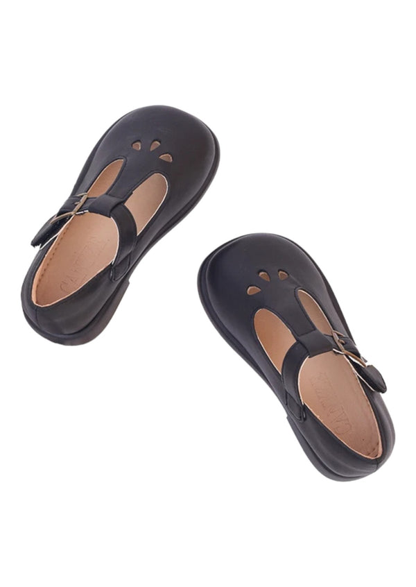 Girls Strap Mary Janes in black