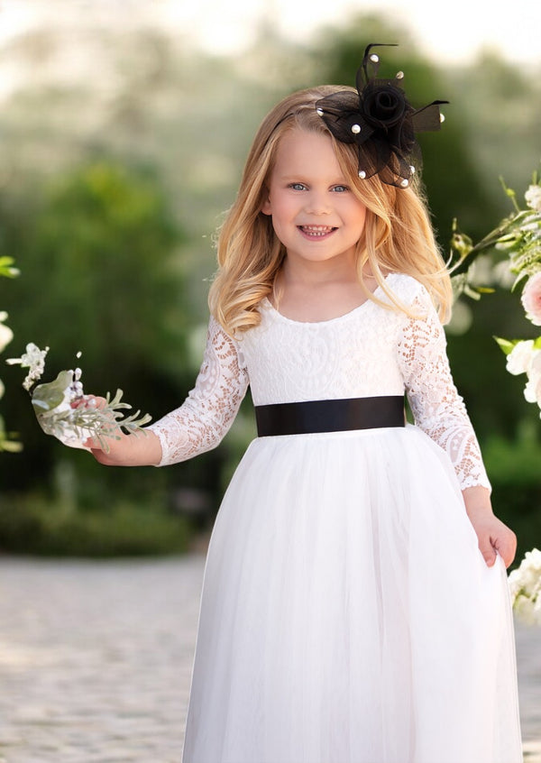 Black and white wedding accessories for girls