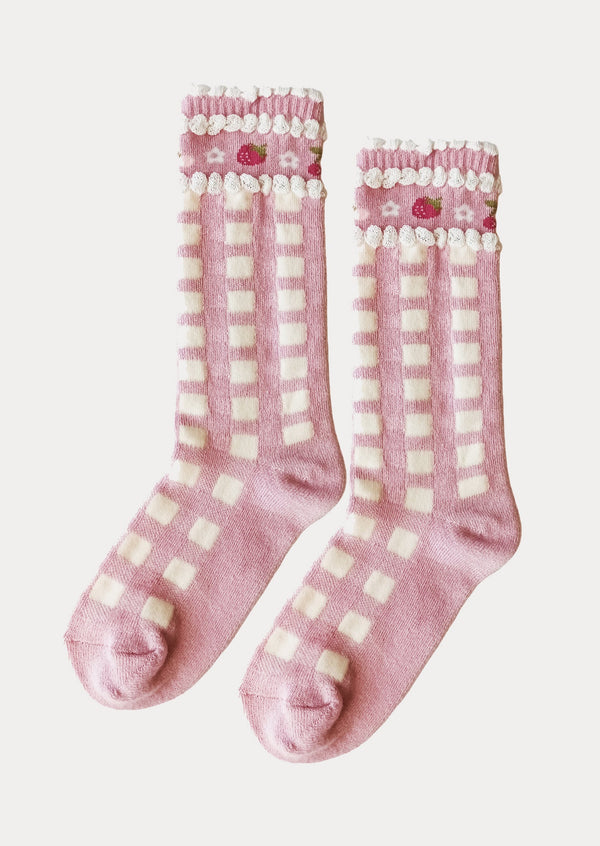 Strawberry Lace Checkered Socks – Pink - 