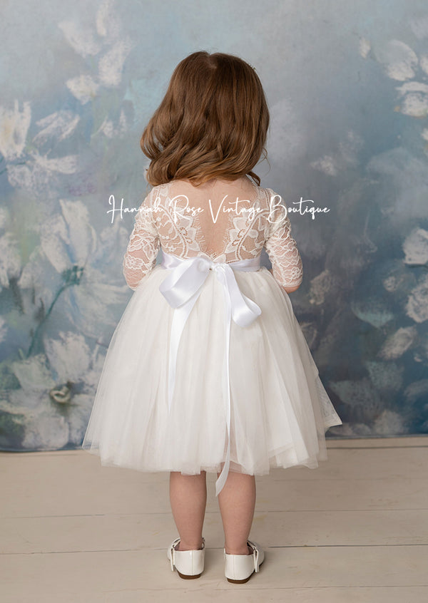 Lovely White Flower Girl Dress Knee Length with Sleeves